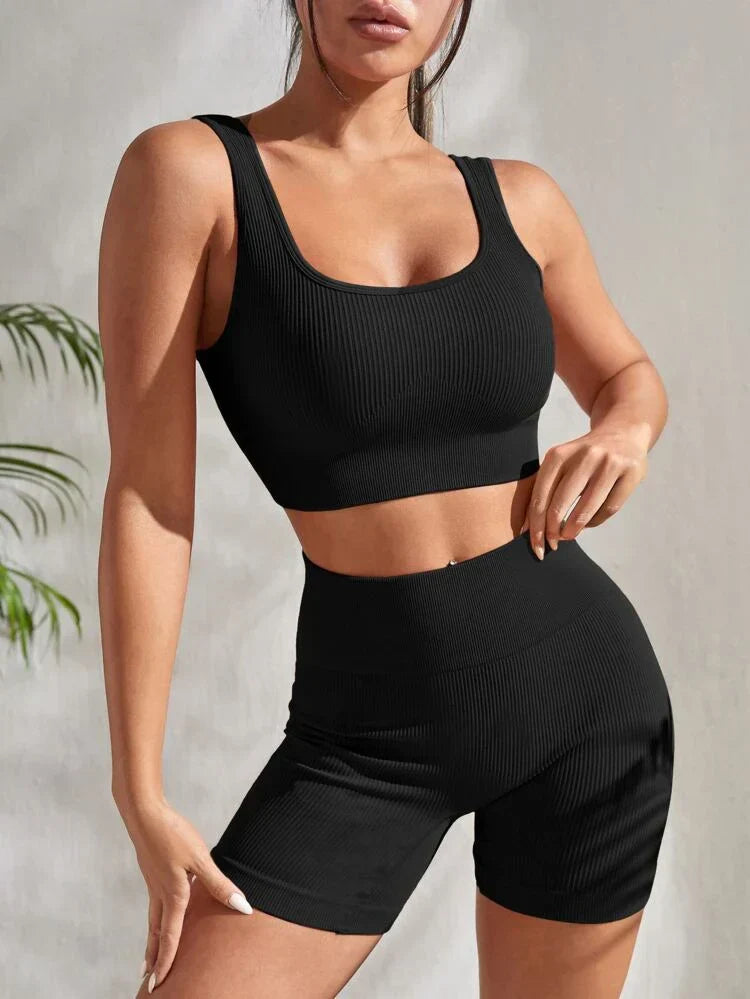 Tweedelige Dames Fitnessset met Shorts en Top - Sienna