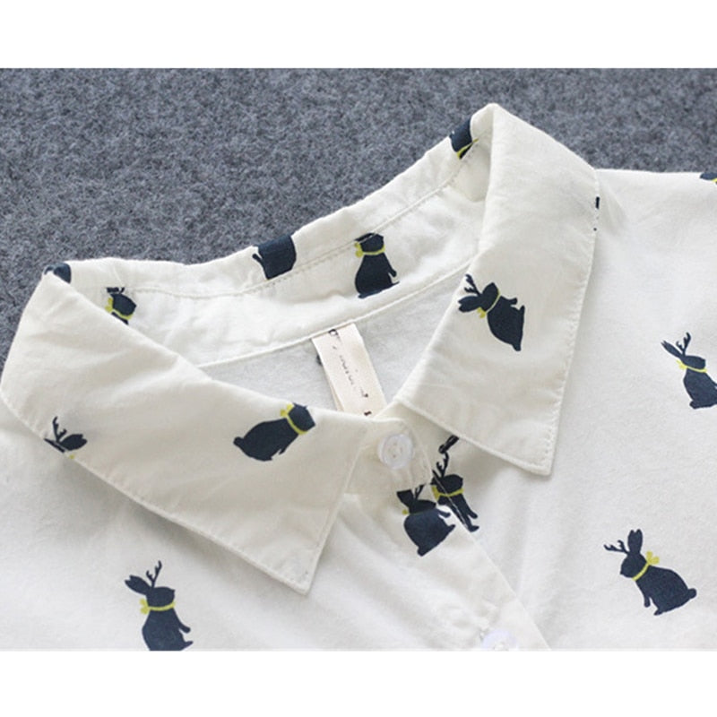 Speelse shirtjurk met konijnenprint en reverskraag - Elina