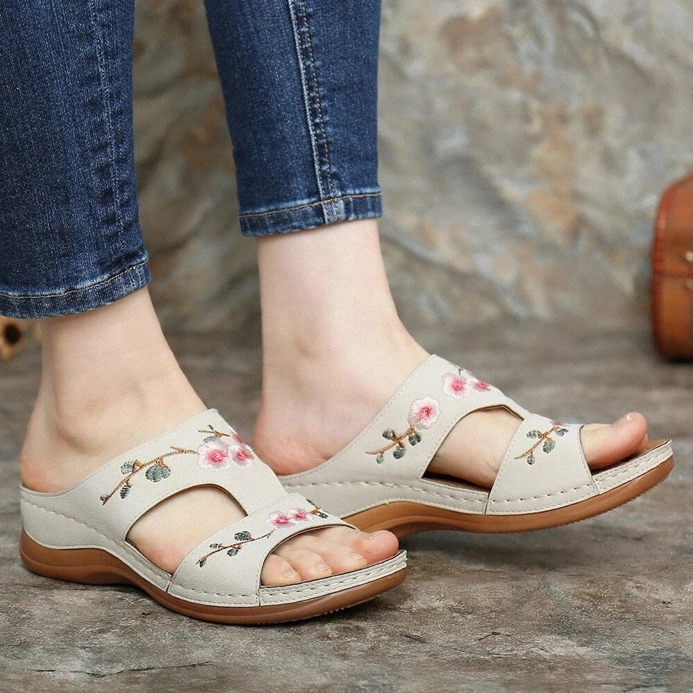 Orthopedische Dames Bloemensandalen – Florina