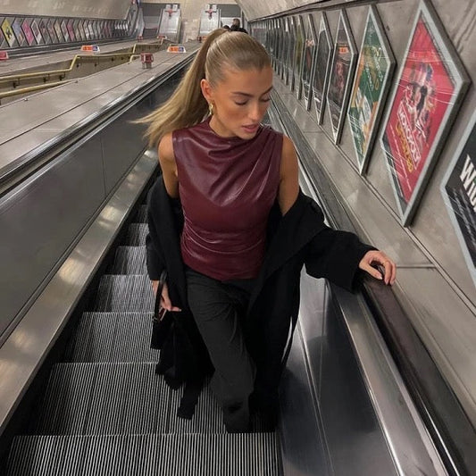 Dames mouwloze leren top met getailleerde pasvorm – Nila