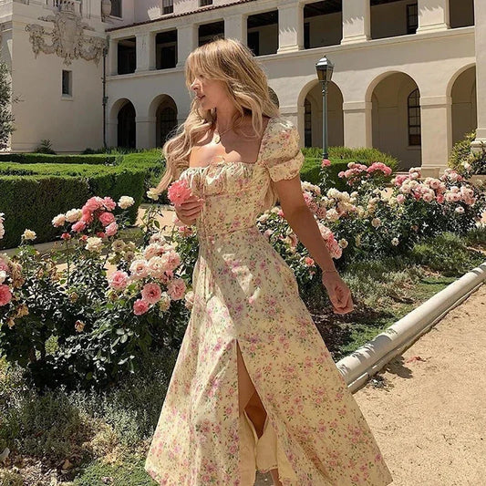 Lichte & Stijlvolle Zomerjurk met Bloemenprint en Korte Mouwen – Elina