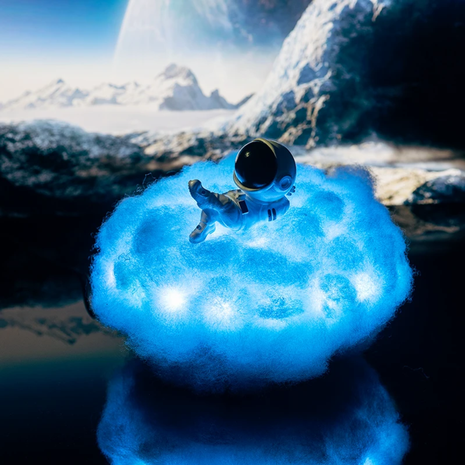 Astronaut Wolkenlamp - AstroCloud
