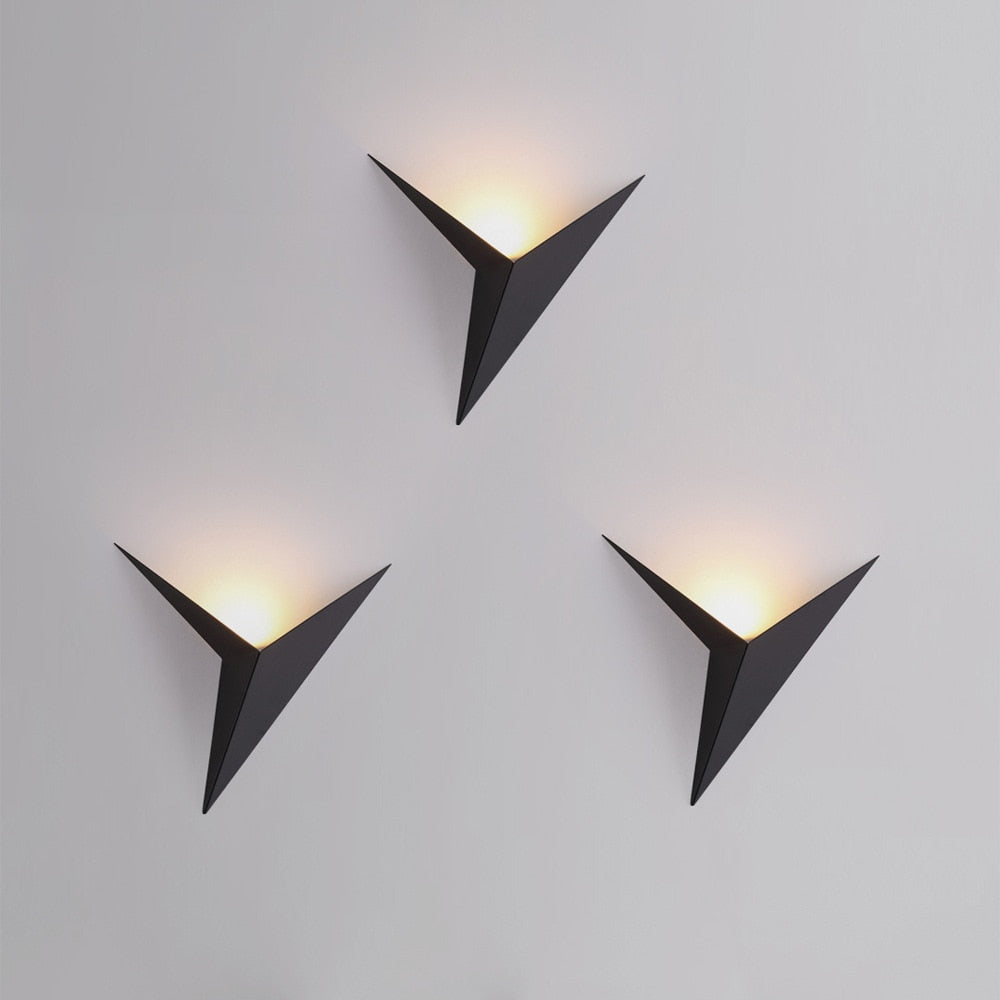 Moderne Driehoekige Wandlamp - TrigoLux