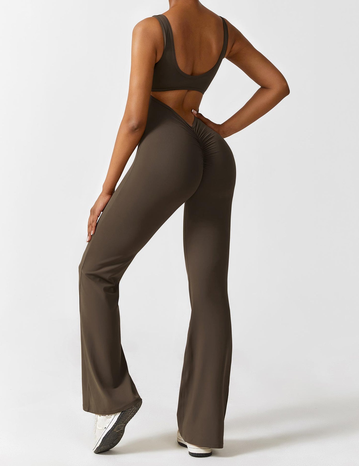 Rugvrije Jumpsuit met Uitlopende Broekspijpen - Liv