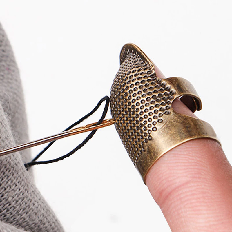 Naai Ring