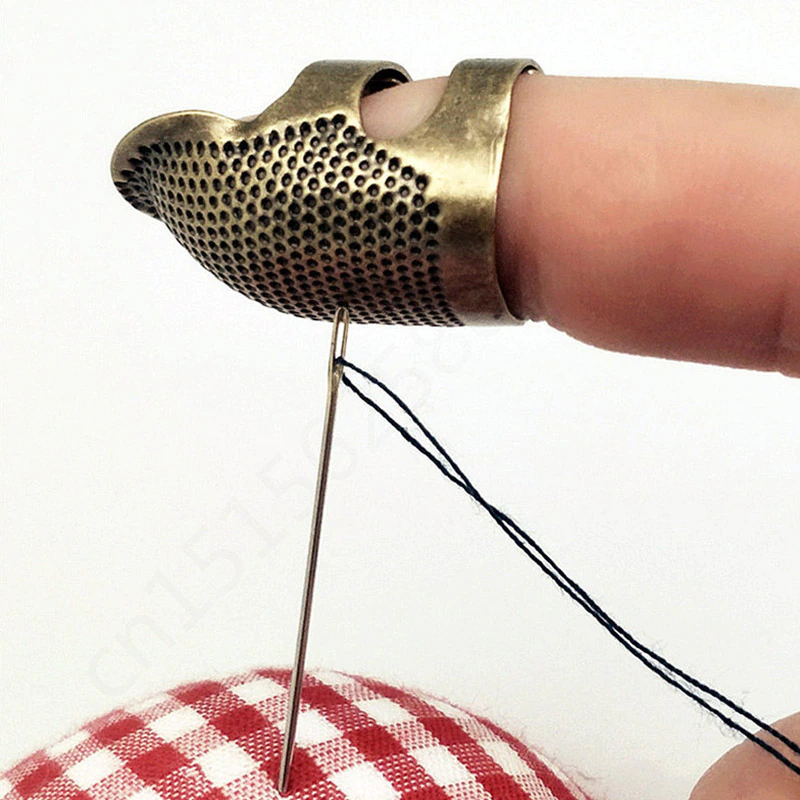 Naai Ring