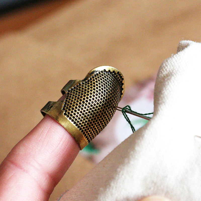Naai Ring