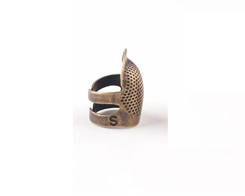 Naai Ring