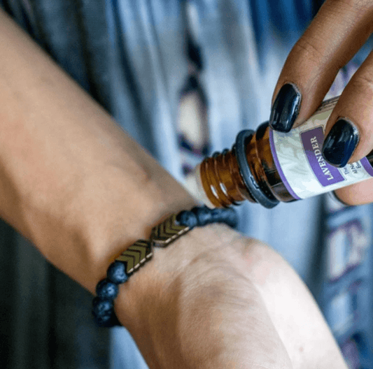 Pijl Lava Steen Armband