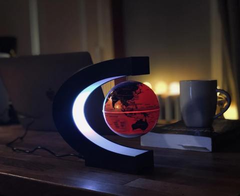 Magnetisch Zwevende Aardbol