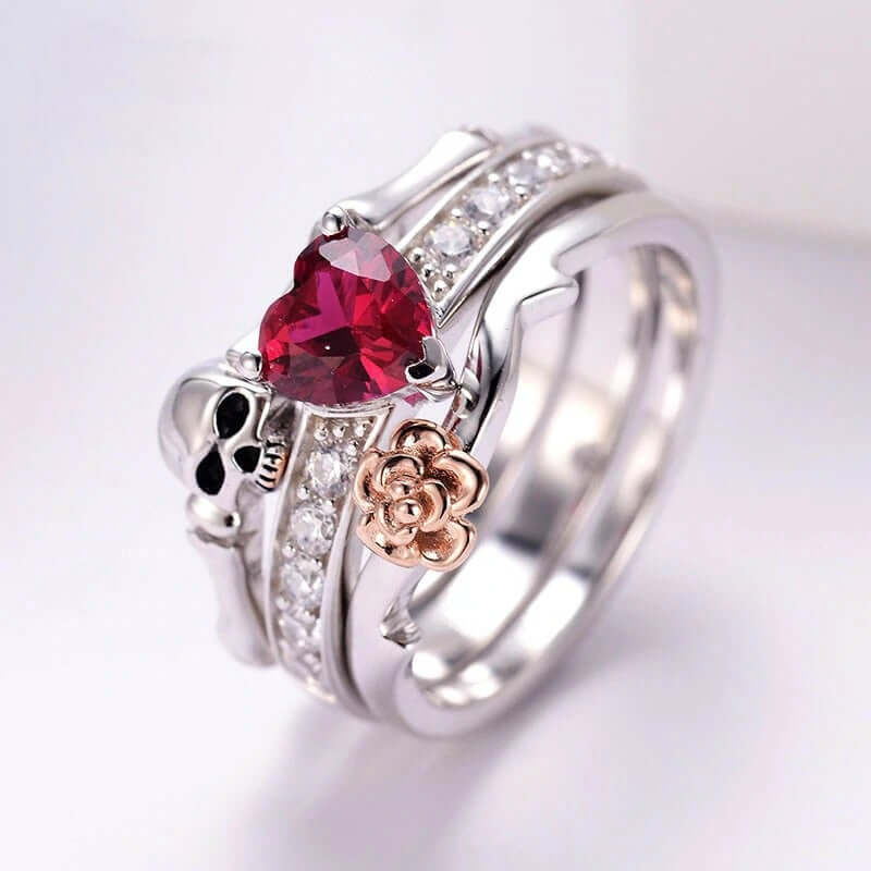 Skull Love Ring
