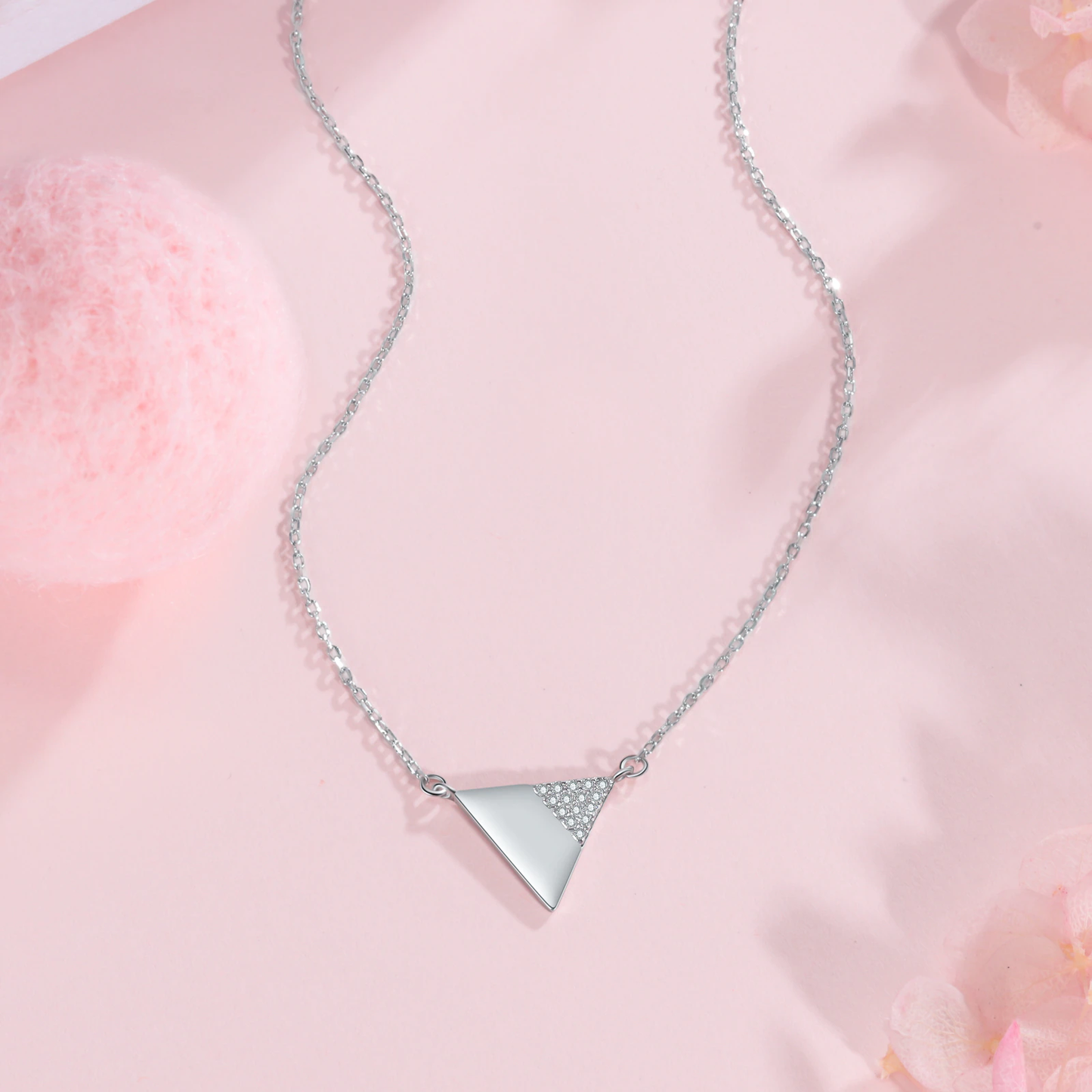 Badass Tribe Driehoek Ketting