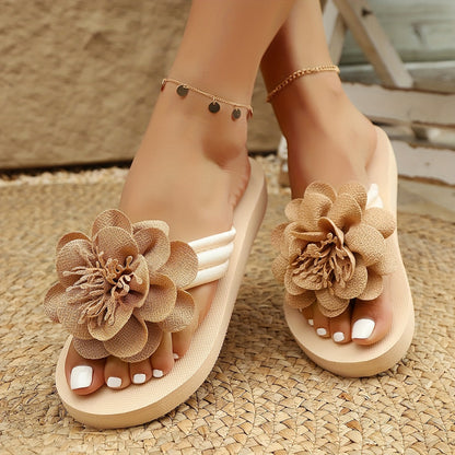 Stijlvolle dames slippers met bloemdetaillering voor de zomer - BlütenSchritt