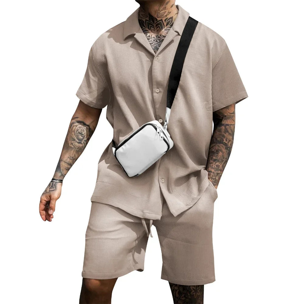 Tweedelige zomeroutfit voor heren met een overhemd en shorts – Milan
