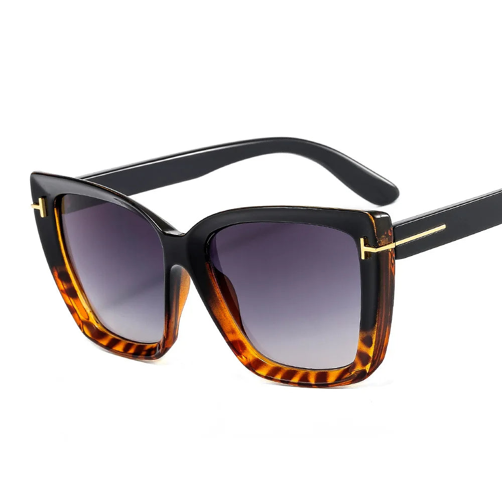 Stijlvolle Cat-Eye zonnebril met UV-bescherming en verloop - VueLuxe