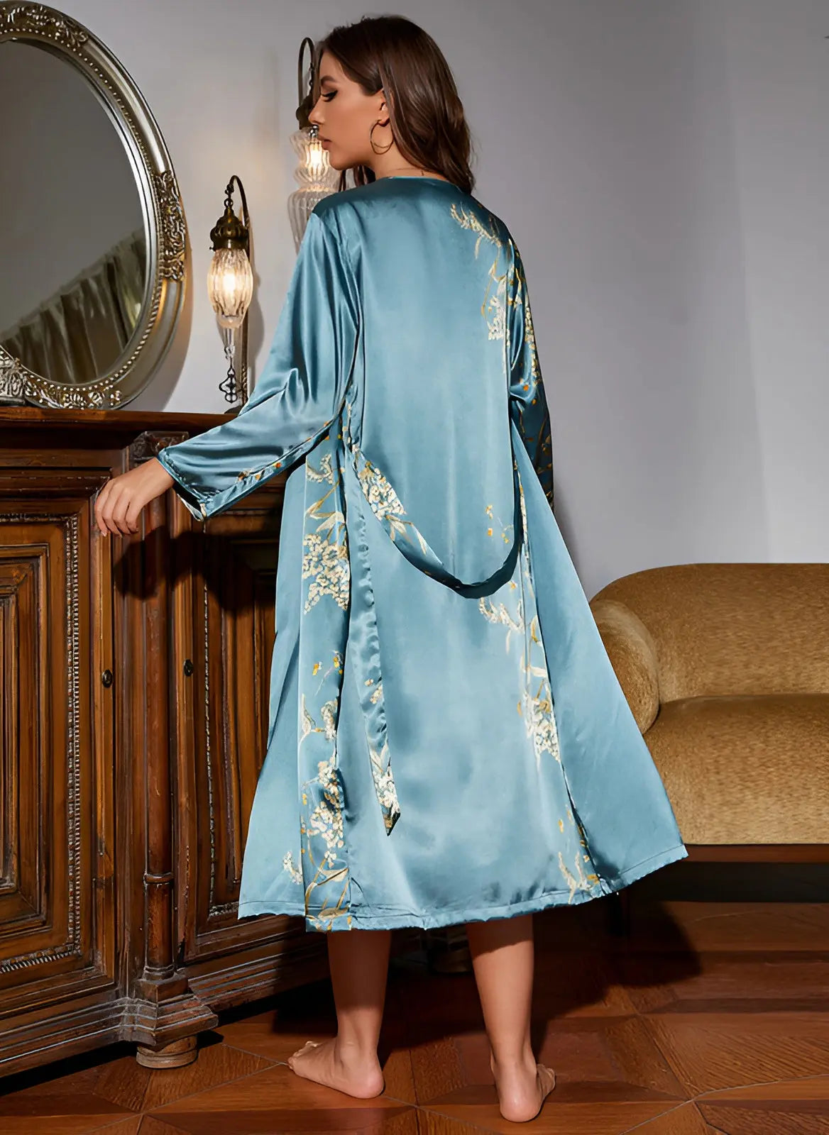 Tweedelige satijnen jurk-kimono set voor dames - Livia