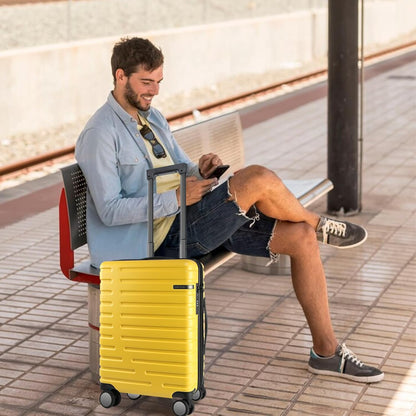 Uitbreidbare harde koffer met spinnerwielen en TSA-slot