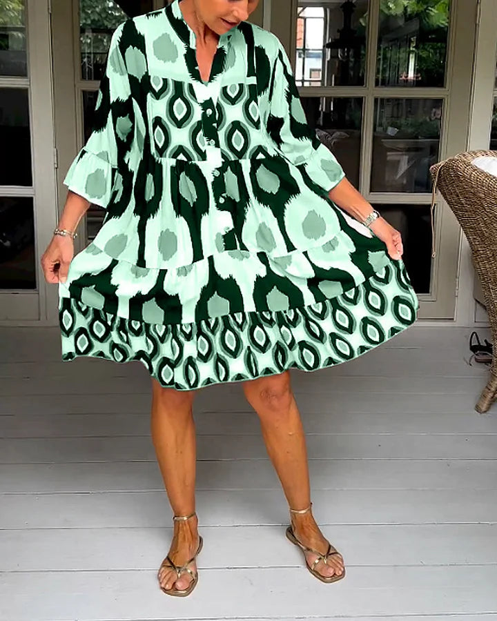 Trendy jurk met korte mouwen en abstracte print & losse snit – Liora