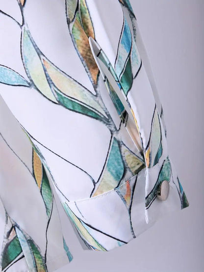 Trendy damesblouse met abstract patroon en knoopsluiting - Marlene