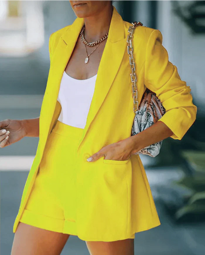Trendy blazer set met shorts – Veelzijdig & Stylish – Larissa