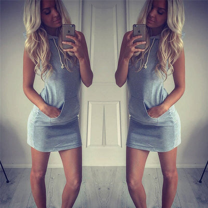 Trendy Mouwloos Mini Zomerjurk met Twist Detail – Liora