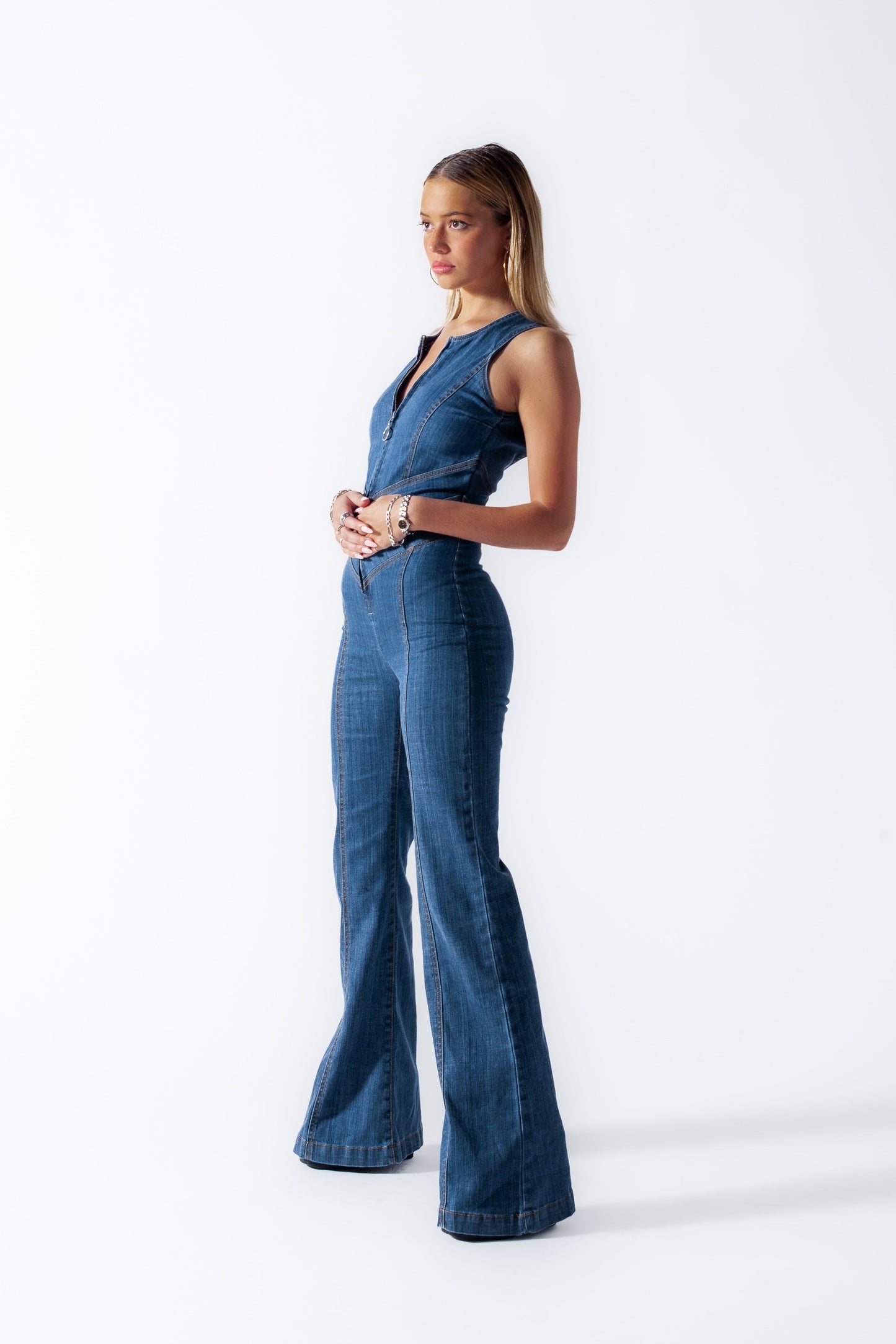 Hartvormige Rugloze Dames Denim Jumpsuit – Sakura
