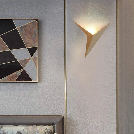Moderne Driehoekige Wandlamp - TrigoLux