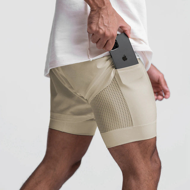 Trendy sportshorts met ademend materiaal en zijzak - Marky