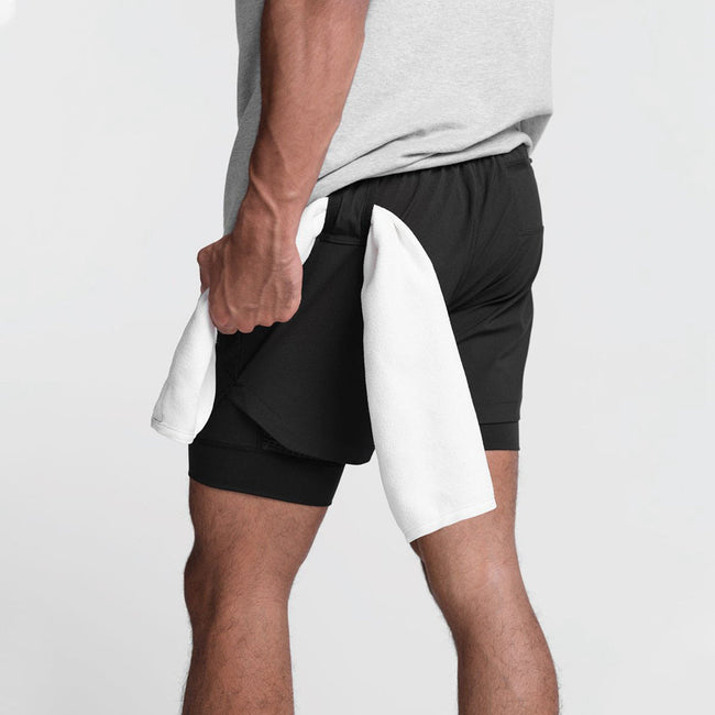 Trendy sportshorts met ademend materiaal en zijzak - Marky