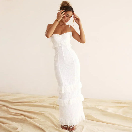 Stijlvolle Witte Geborduurde Maxi Jurk – Alina