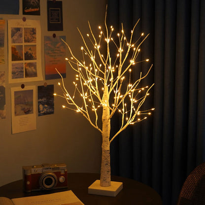 Verlichte Scandinavische Berk - LumiBirch