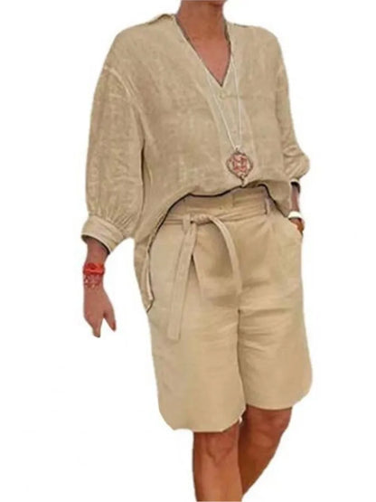 Luchtige & Stijlvolle Tweedelige Linnen Dames Set met Blouse & Shorts – Malea