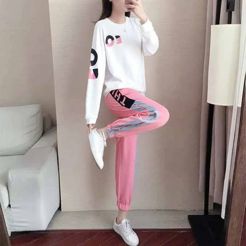 Tweedelig Dames Trainingspak met Sweater en Broek – Leona