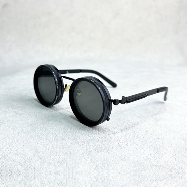 Handgemaakte zonnebril met verstelbare lensdemping en UV-filter - OptiShade Pro ND9