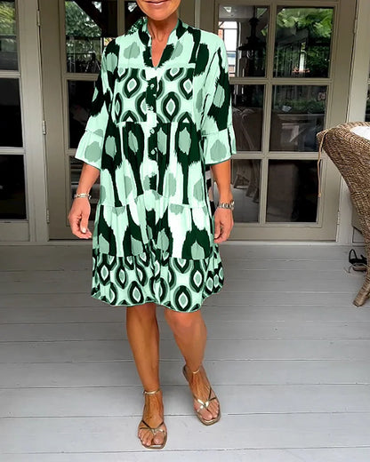 Trendy jurk met korte mouwen en abstracte print & losse snit – Liora