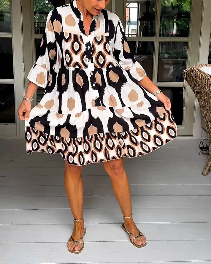 Trendy jurk met korte mouwen en abstracte print & losse snit – Liora