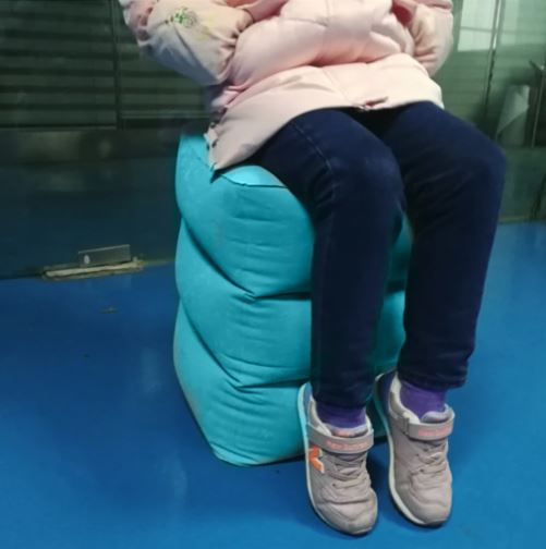 Portable Inflatable Footrest™