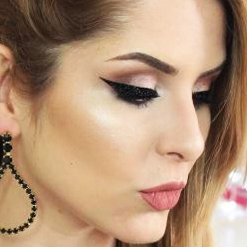 Perfect Eyeliner Sticker™