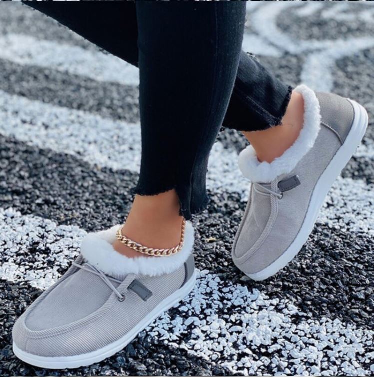 Casual Shoes™