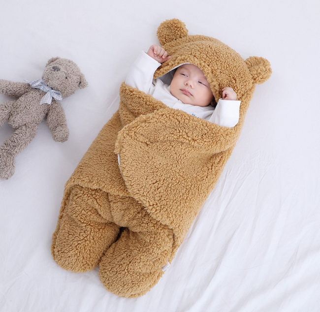 Baby Bear Sleeping Blanket™️ (2e Halve Prijs)