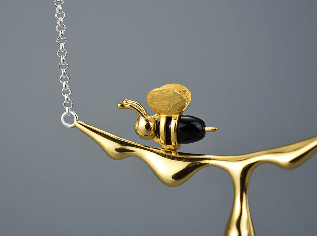 Honing Bij Ketting