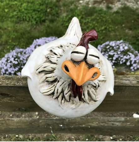 Chicken Yard Art Metal™️