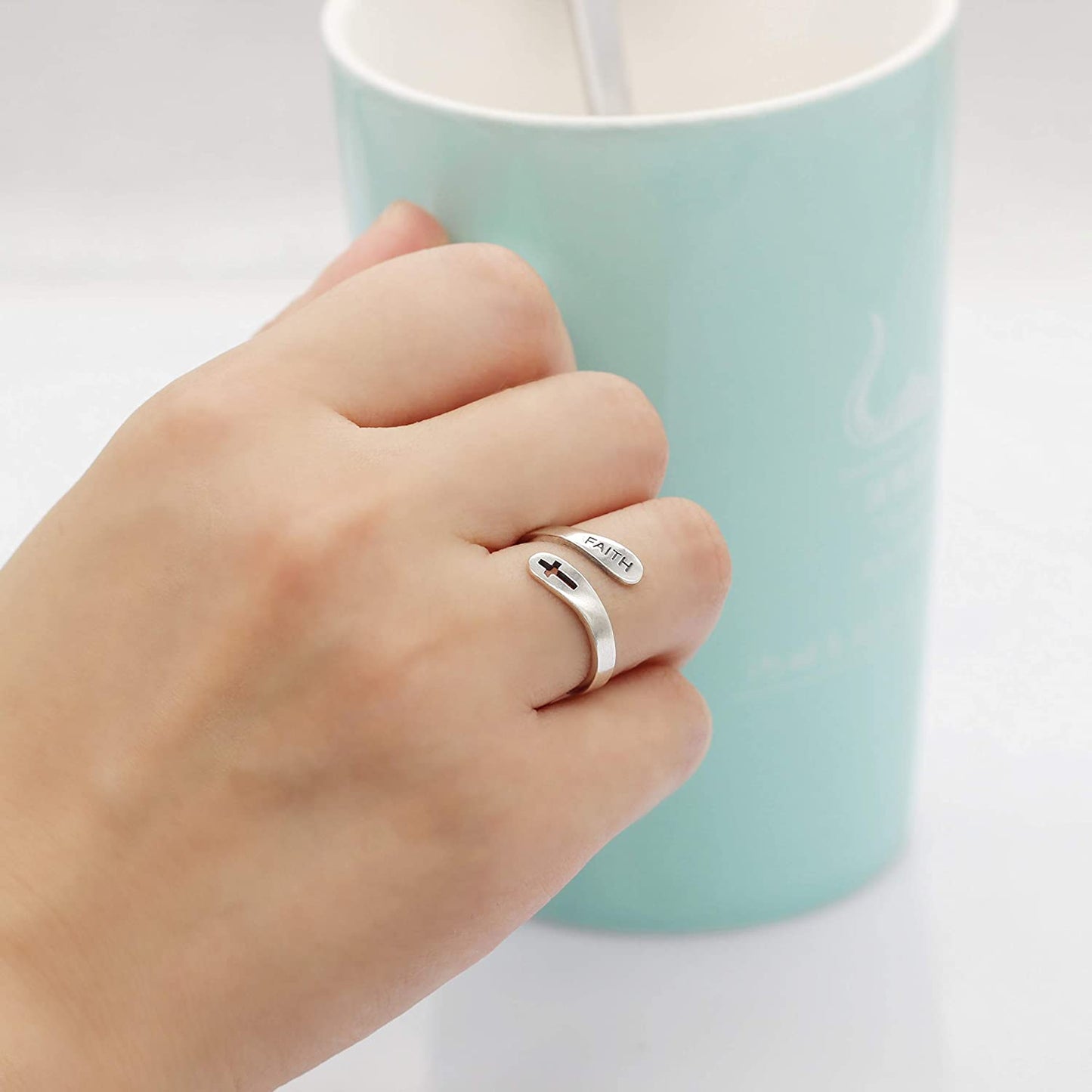 Verstelbare "Faith" Ring