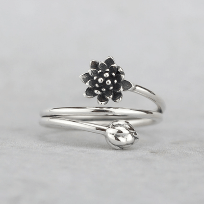 Drievoudige Wikkel Lotus Ring