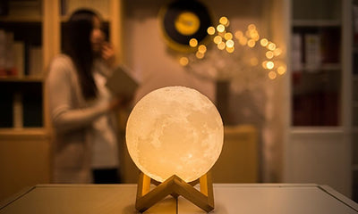 Maanlamp met kleuren